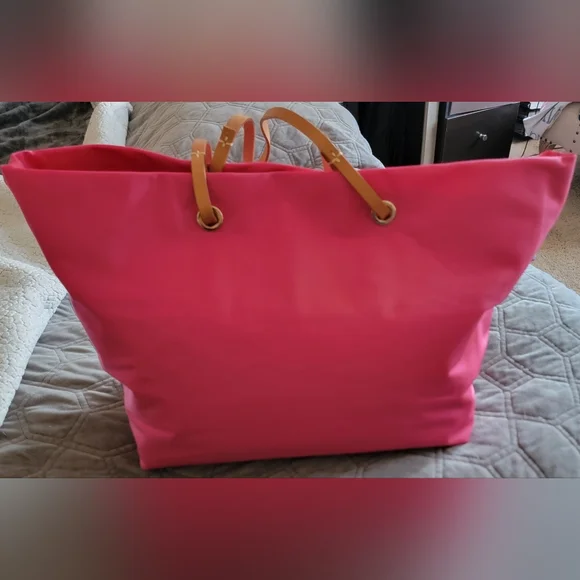 NWT Dooney & Burke Addison Tote Fuchsia - Picture 4 of 12